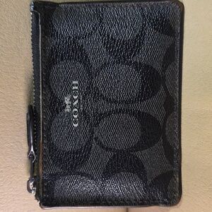Authentic Coach Signature CC Logo Women's Card Holder/Key Coin Case, Smoke/Black